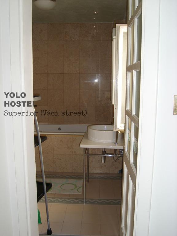 Yolo Hostel Budapest Ruang foto