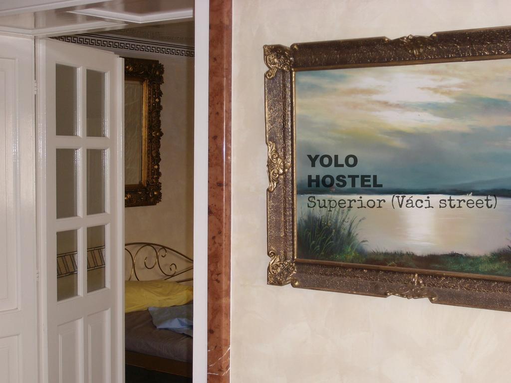Yolo Hostel Budapest Bagian luar foto