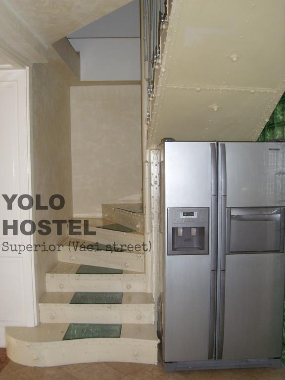 Yolo Hostel Budapest Bagian luar foto
